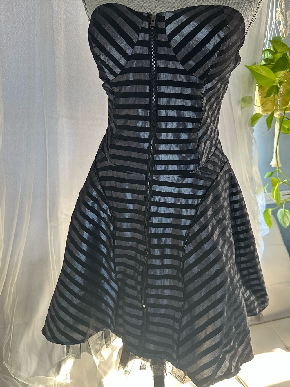 Y2K Forever 21 Black and Charcoal Strapless Fit & Flare Dress